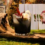 京都のクラフトジン「季の美」を使ったフラグシップカクテル。