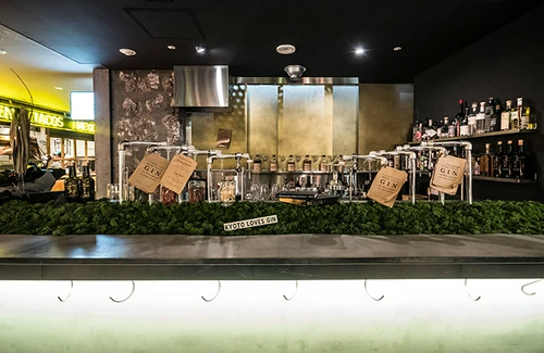 小さなGIN BAR