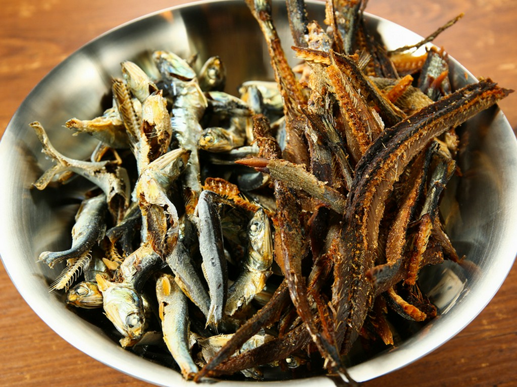 国産食材でじっくり煮出した上品なスープ