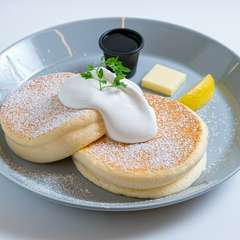 ふわとろ食感！感動の口溶けパンケーキ