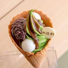 歴史ある辻利の宇治抹茶をふんだんに使用した京都の味