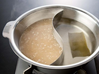 5種類のおだしの中から、その日の気分に合わせた2種類をチョイス