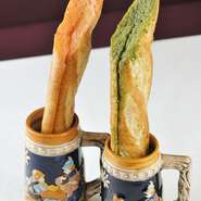 酪農ミルクバター／キャラメルマキアートバター／ガーリックバター／抹茶ミルクバター／明太子バター／はちみつバター／サツマイモミルクバター／ジェノベーゼバター