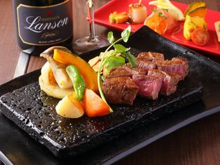 铁板烧和葡萄酒 En