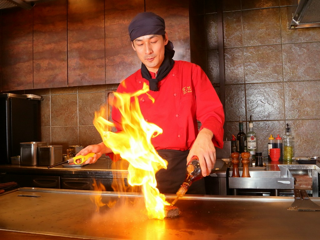 お客様とのコミュニケーションを大切に、楽しめる雰囲気づくり