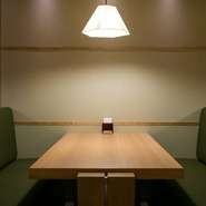 毎日育児に頑張っているママ同士で、プチ贅沢な時間を過ごしてみませんか。6人掛けのソファー席は、ゆっくりと話に花を咲かせるのにぴったりな空間。『お子様ランチ』があるので、小さな子供連れでも楽しめます。　