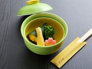 四季折々の恵みを丁寧に活かし、一品一品に真心込めた会席料理　