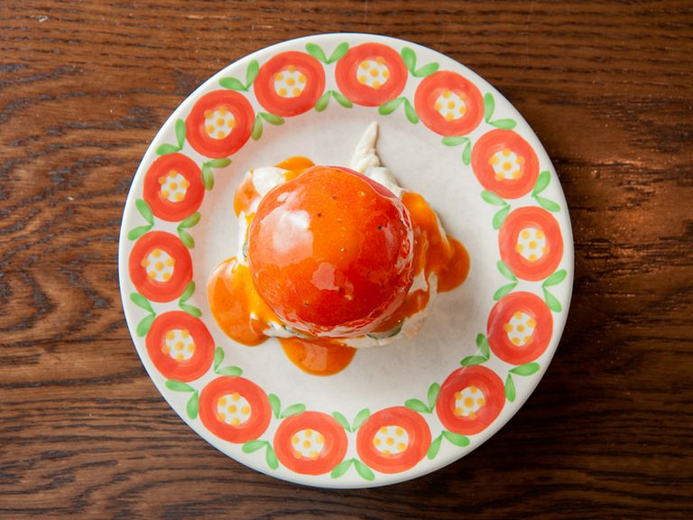 色・形・大きさにこだわったトマトのまっすぐな美味しさを堪能『まるごとトマトサラダ』