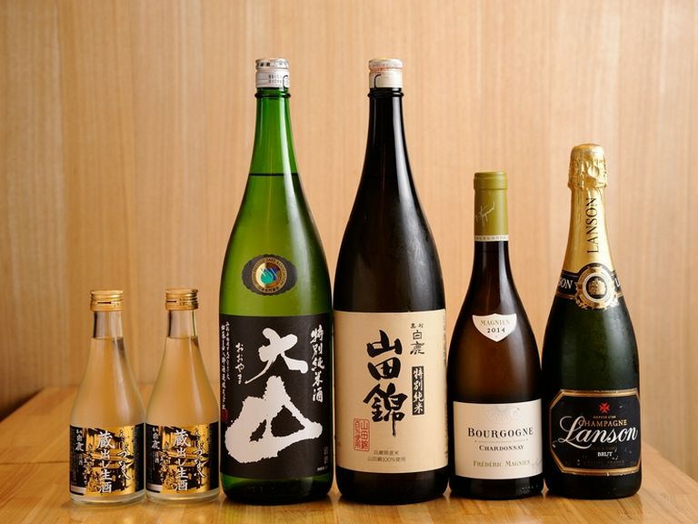 白鹿より【つな八】ラベルの蔵出し生酒も！