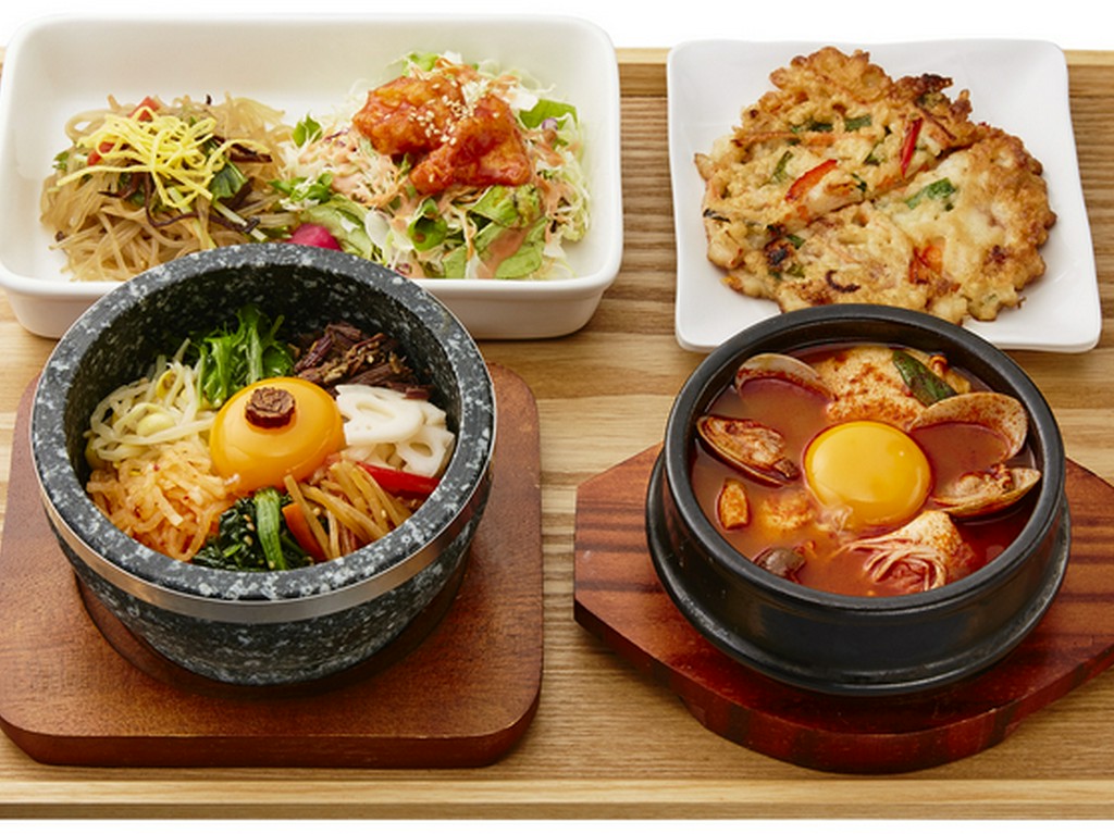 美容に敏感な女性に人気。ヘルシーな野菜たっぷり韓国料理