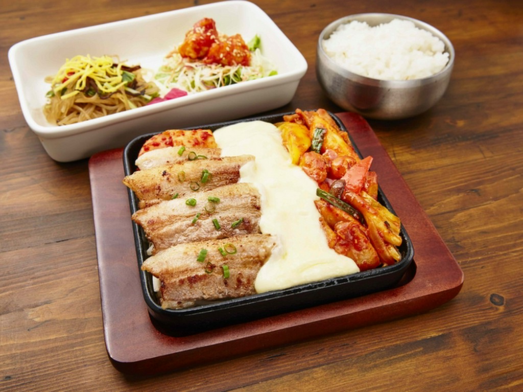 お肉のハーフ＆ハーフセット