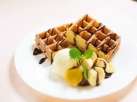 1000円／SET 1560円