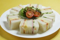 1100円／SET 1660円