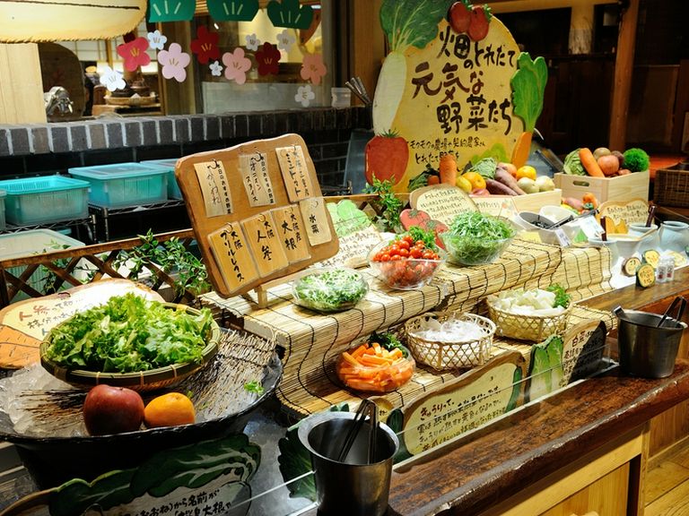 ヘルシーで種類豊富なバイキングレストラン