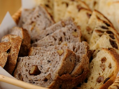 国産小麦を使った自家製『パン』