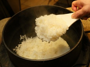 新潟長岡産の寅福オリジナルブレンド米をメインに！「ご飯」
