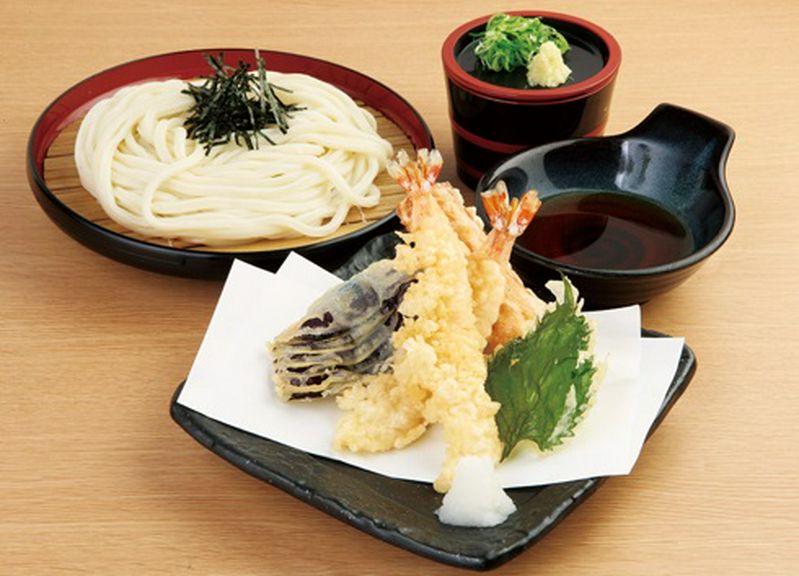 コシが楽しめる『天ざるうどん』