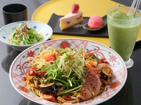 京風デザート／京風サラダ／お飲みもの