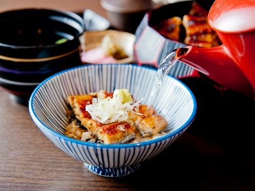 3種類の食べ方を楽しめる『おひつまぶし』