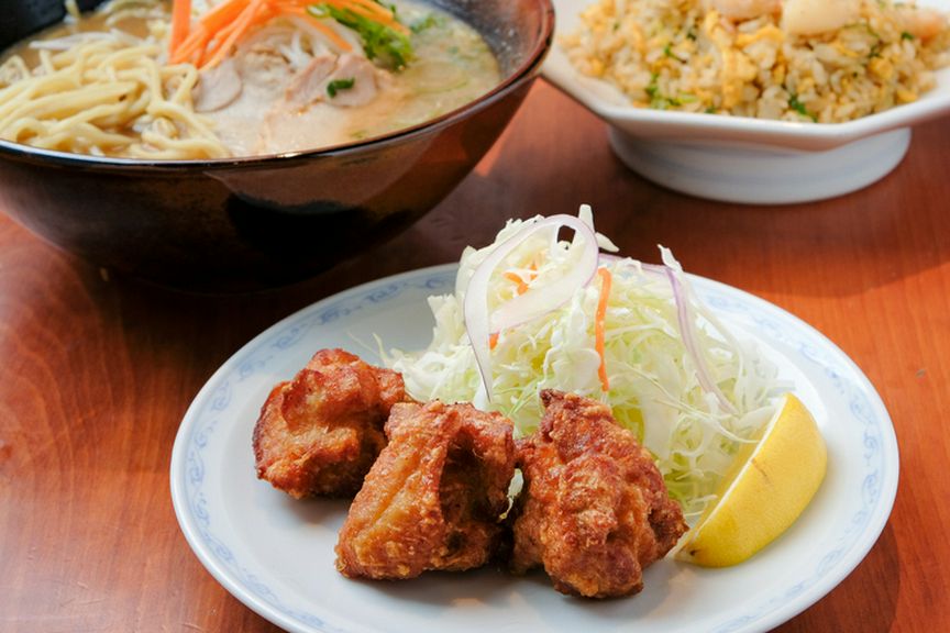 チャーハン唐揚げセット　しょうゆらーめん