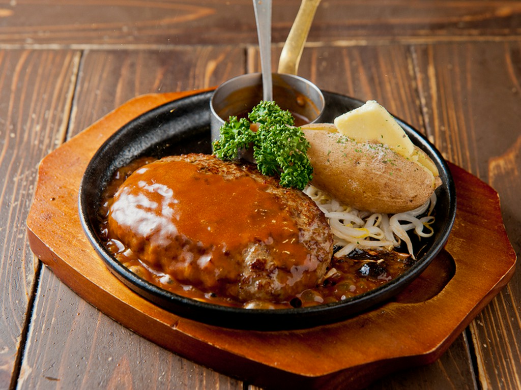 牛肉100％！　専門店だからこそのハイクオリティ