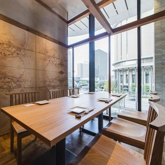 ビジネス利用のご接待、各種ご宴会などに使える個室