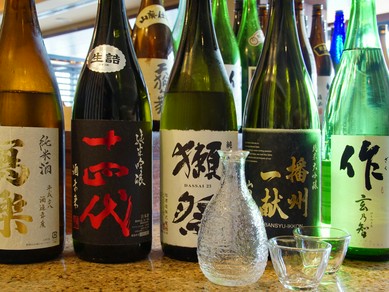 料理に合わせて季節ごとにセレクトされる日本酒