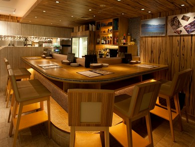 新宿西口 都庁前のダイニングバーがおすすめのグルメ人気店 ヒトサラ