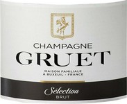 ＜辛口＞フランス／品種：ピノ・ノワール、シャルドネ、ムニエ／繊細な泡立ちで、口中はふくよかでフレッシュかつリッチ。心地よい辛口シャンパーニュ。
