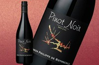 ＜フルボディ＞ フランス／品種： ピノ・ノワール／柔らかなタンニンに繊細なスパイスを伴った、果実味溢れる心地良い舌触り。
