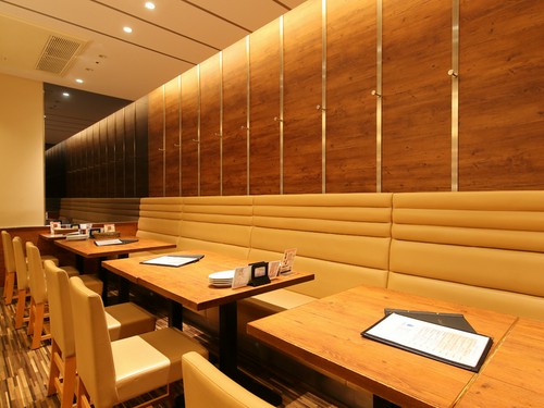 友人との会食やデート、女子会に