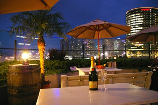 テラス席がある