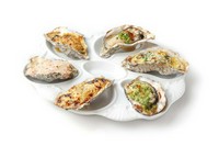 ＜おすすめ＞
バラエティ豊かな焼き牡蠣を盛り合わせで。焼き牡蠣6種の全種類1個づつの盛り合わせです。