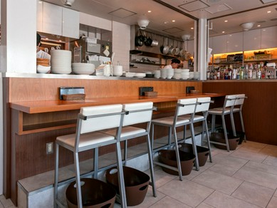 カウンター席がある