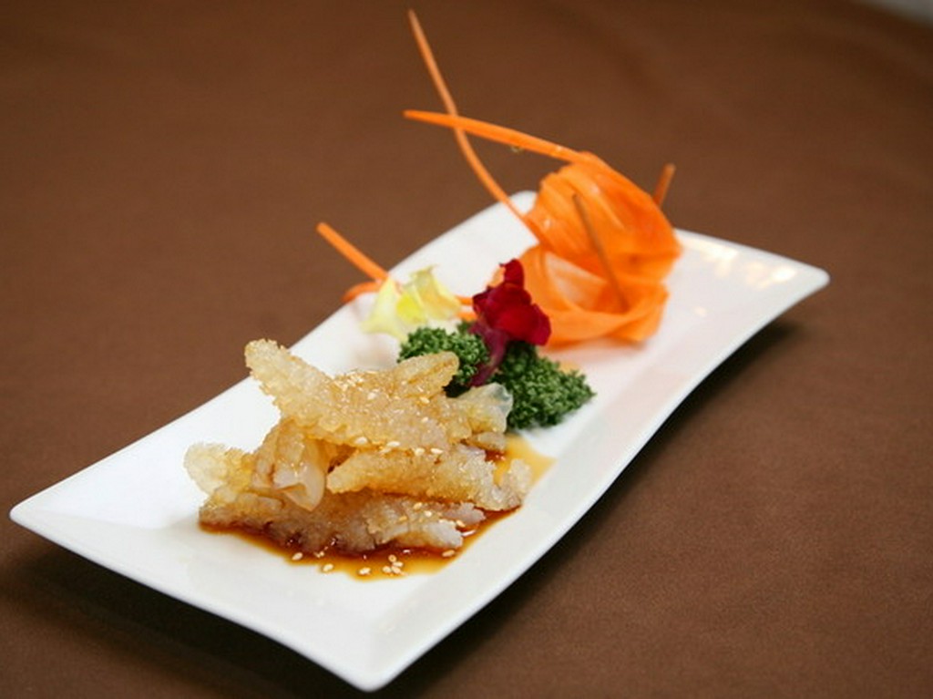 コーススタイルでゆっくりと楽しむ、大人のデート