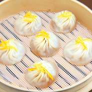 当店限定メニュー、九州産柚子胡椒をピリッと利かせました！
6ヶ入り　1110円
10ヶ入り　1850円