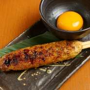 通常つくねの2倍の大きさ