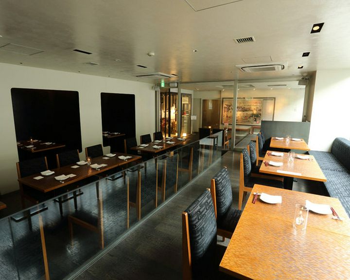 モダン空間で楽しむ大人の女子会