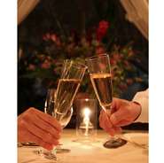 乾杯用スパークリングワインがついたスペシャルコース