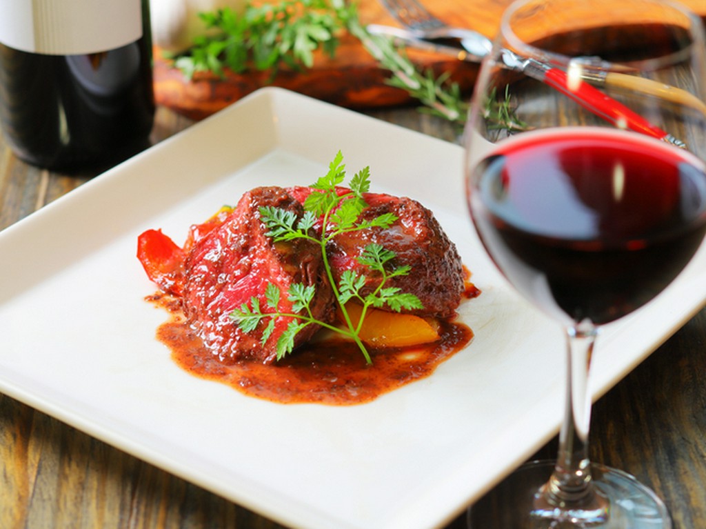 至福のひとときを約束する『メインディッシュ』