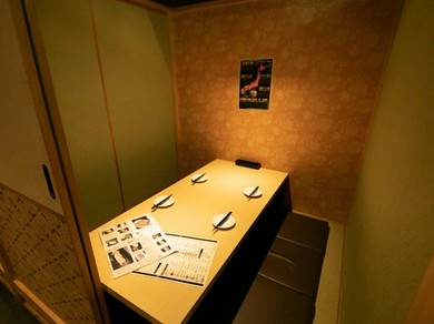 秋葉原で恋人と個室デートができる焼肉おすすめグルメ ヒトサラ 秋葉原で恋人と個室デートができる焼肉おすすめグルメ ヒトサラ