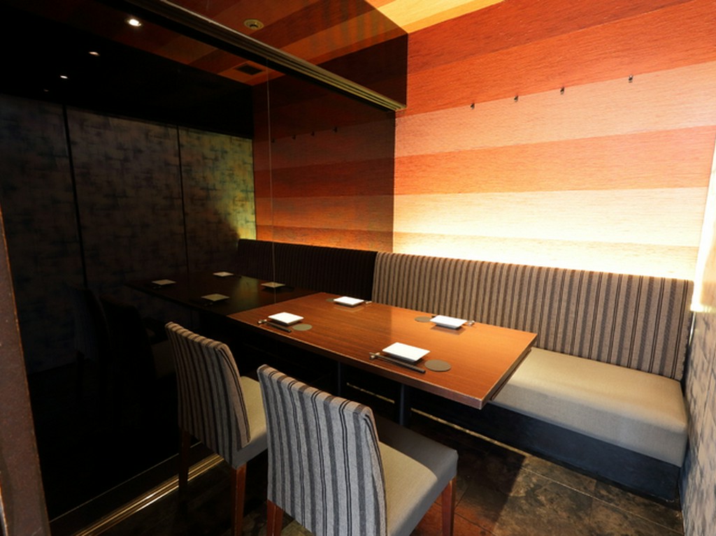 都会の喧騒を忘れさせてくれる、大人のための隠れ家