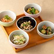 本日のおばんざい5種盛り合わせ