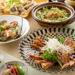 彩り豊かな料理に土鍋ごはんが味わえる『あかつきコース』				