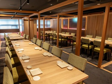 少人数2名用から大宴会40名向きの完全個室まで完備