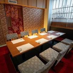 接待や会食に最適な格式を感じさせる和の佇まい