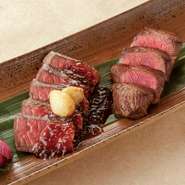 黒毛和牛のもも肉を使用。おろし玉葱ソースや自家製のレモン塩、わさびなど色々な味でお召し上がり下さい。