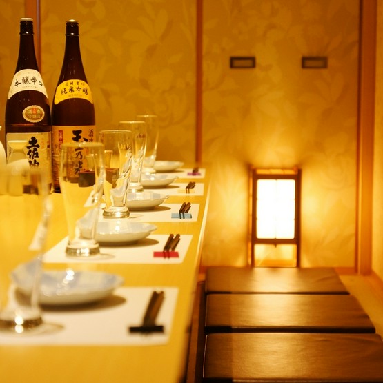 さんぱち家 サンキタ通り店 三宮 居酒屋 の店内写真 ヒトサラ さんぱち家 サンキタ通り店 三宮 居酒屋 の店内写真 ヒトサラ