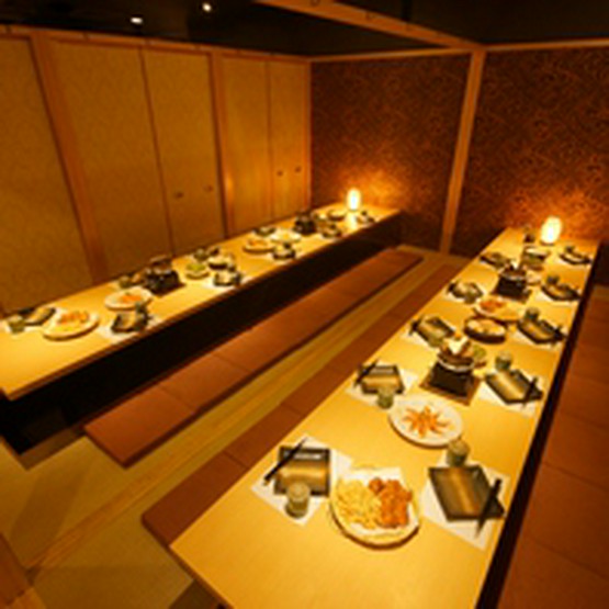 チキチキチキン 梅田東通り店 東通り 堂山 居酒屋 の料理 店内写真 ヒトサラ チキチキチキン 梅田東通り店 東通り 堂山 居酒屋 の料理 店内写真 ヒトサラ