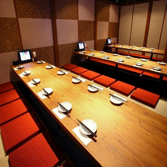 さんぱち家 京橋店 京橋 居酒屋 の店内写真 ヒトサラ